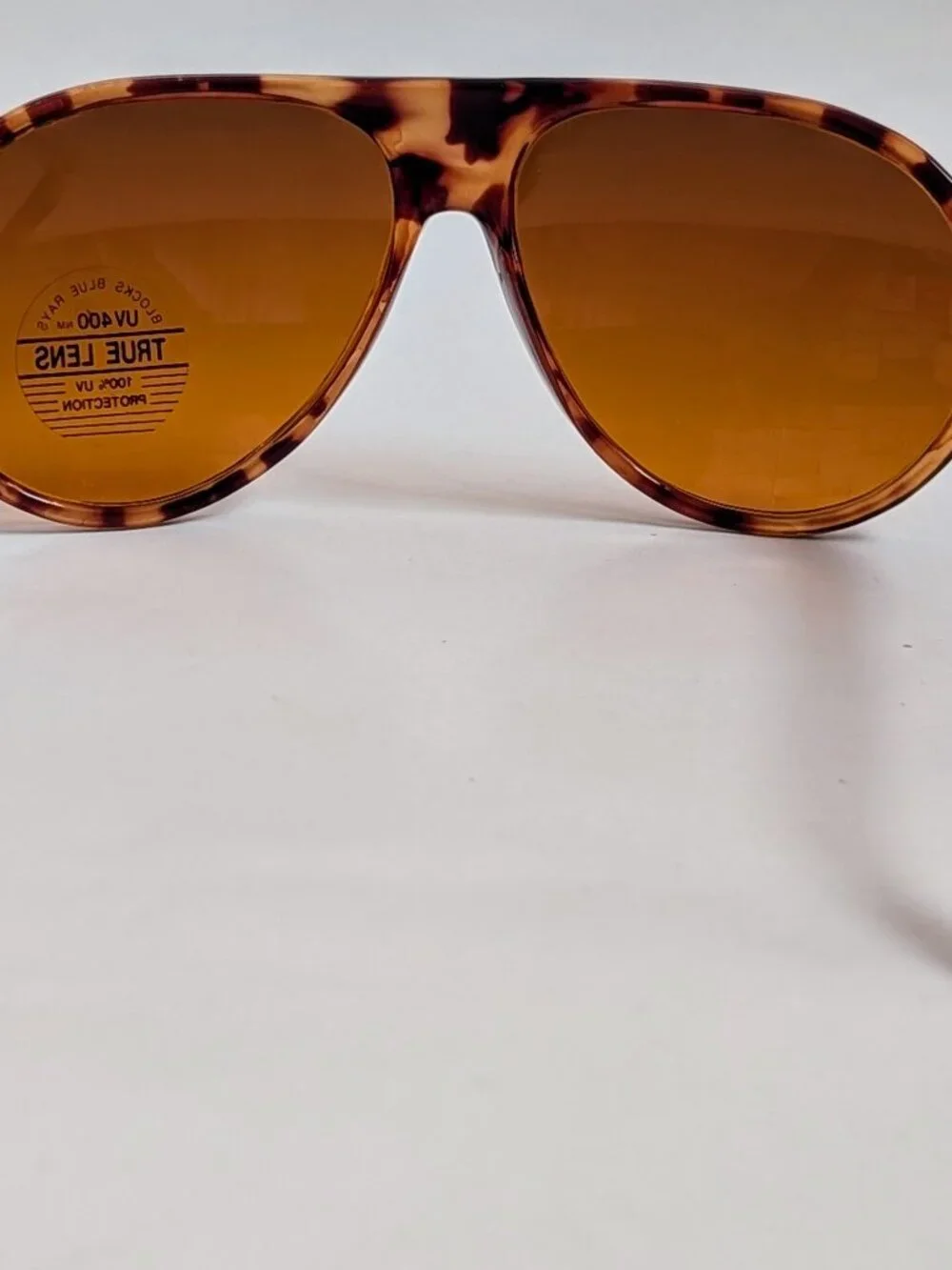 (NWT) Vintage 90's Kids Plastic Aviator Sports Sunglasses (S. Tortoise)